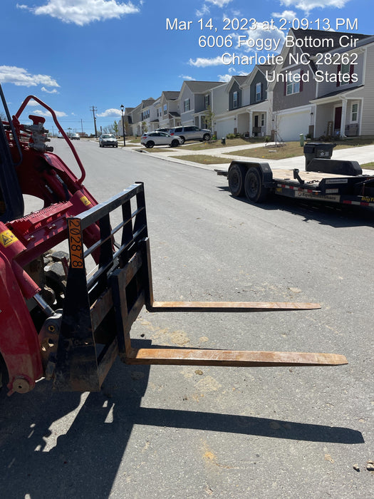 2022 ARROW MATERIAL HANDLING 60" Pallet Forks - Arrow