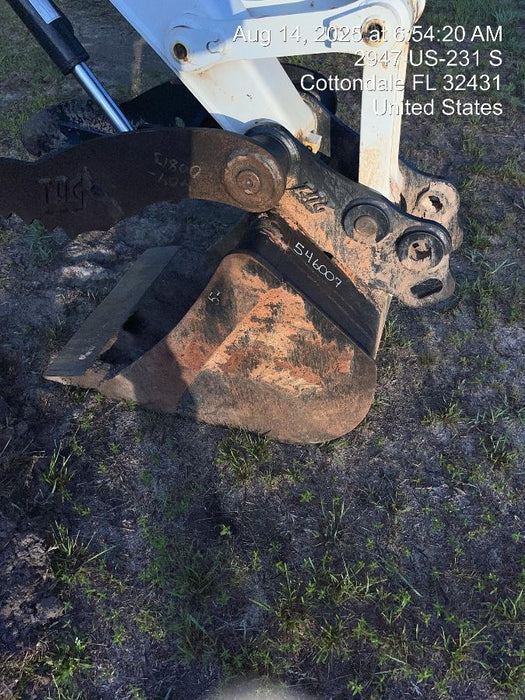 2025 TAKEUCHI 24" Bucket Takeuchi