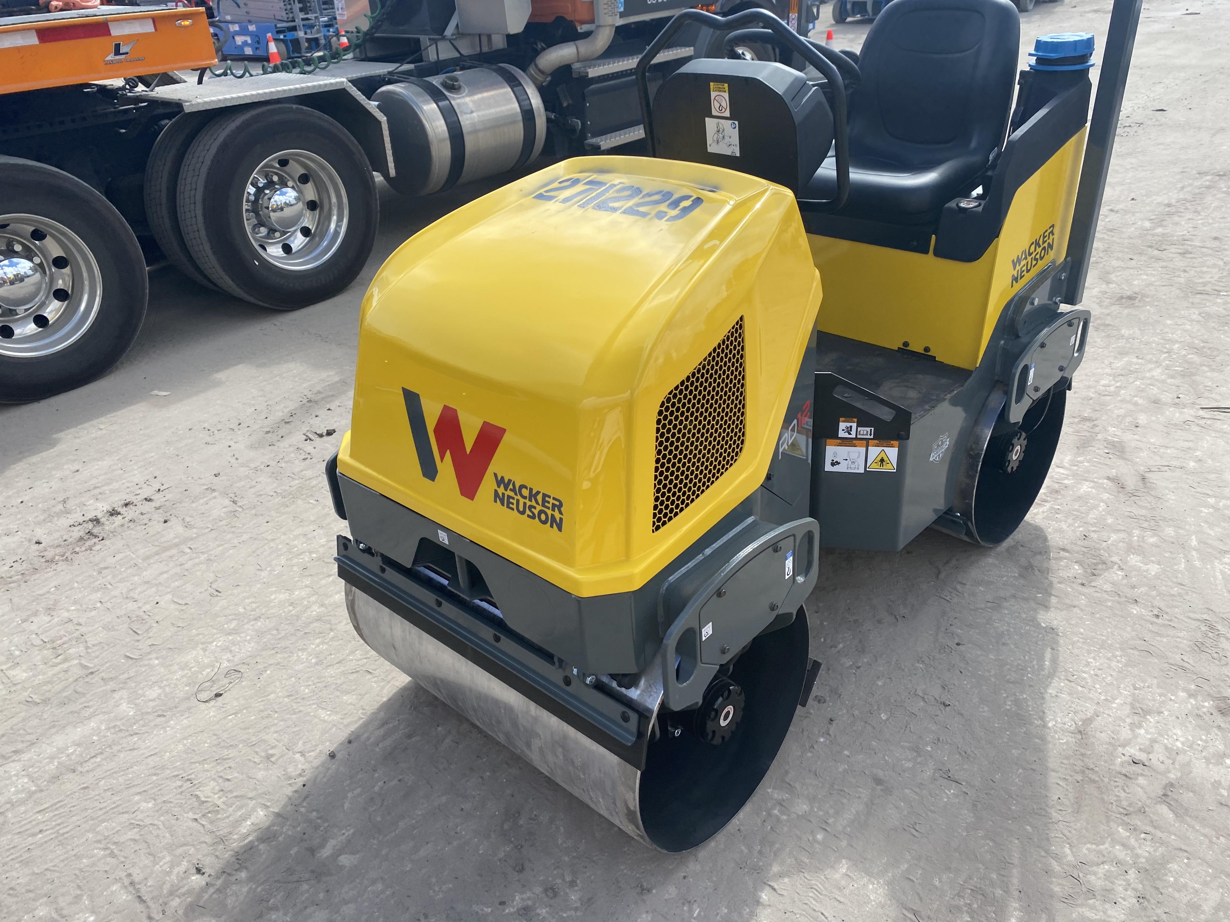 2023 WACKER NEUSON RD12A