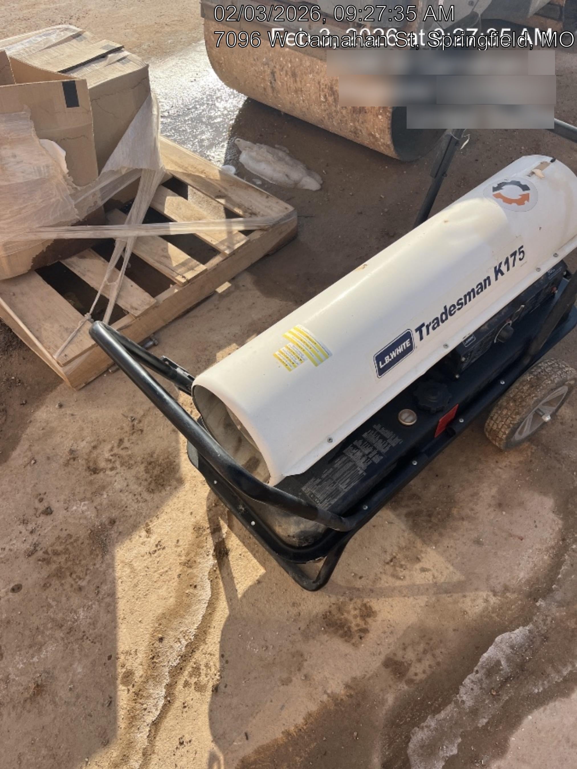 2022 LB WHITE Tradesman K175