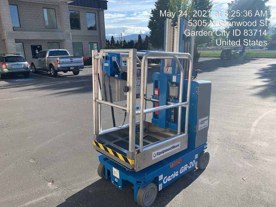 2021 GENIE GR-20