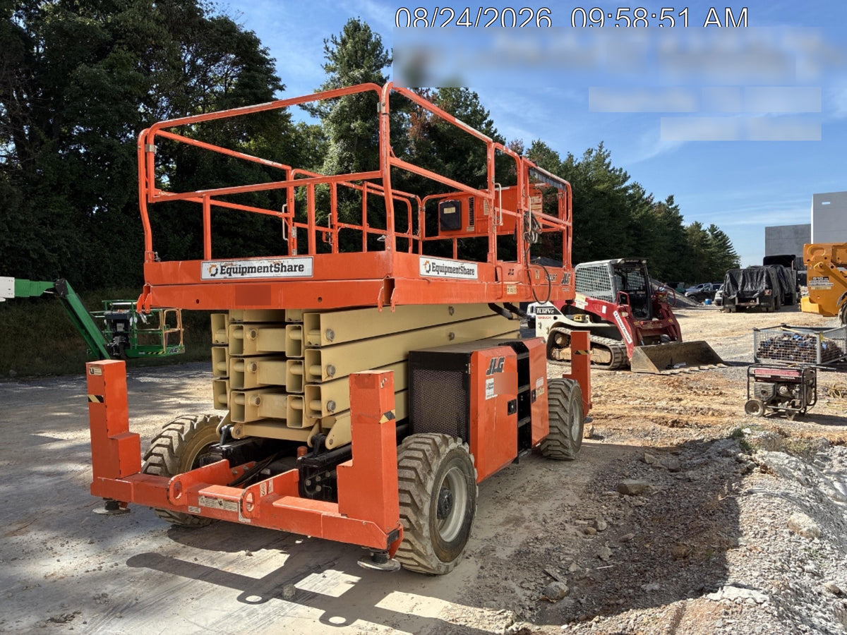 2019 JLG 430LRT