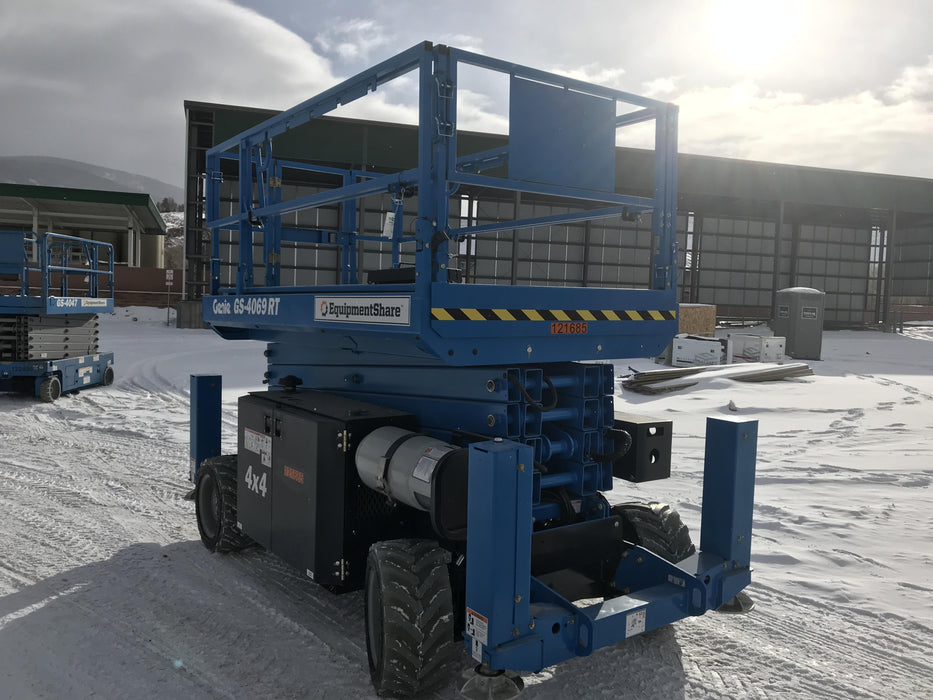 2020 GENIE GS-4069 RT