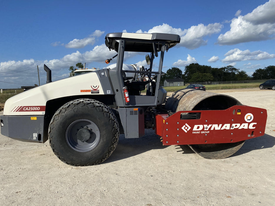 2022 DYNAPAC CA2500D