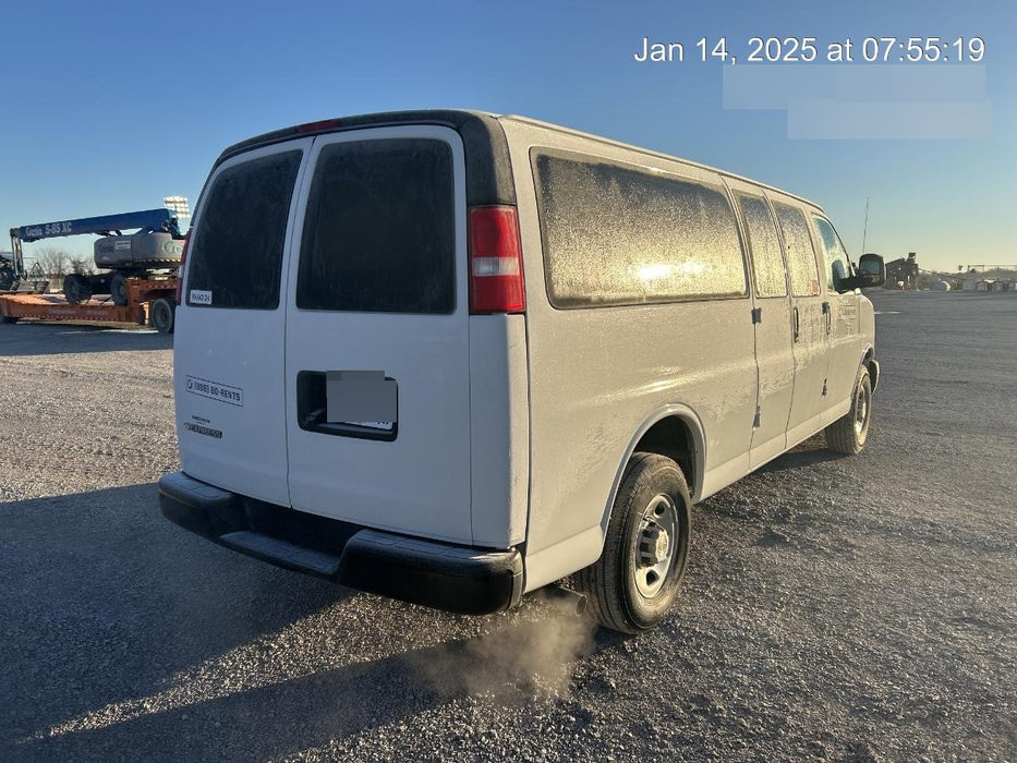2023 CHEVROLET Express Van - Rental