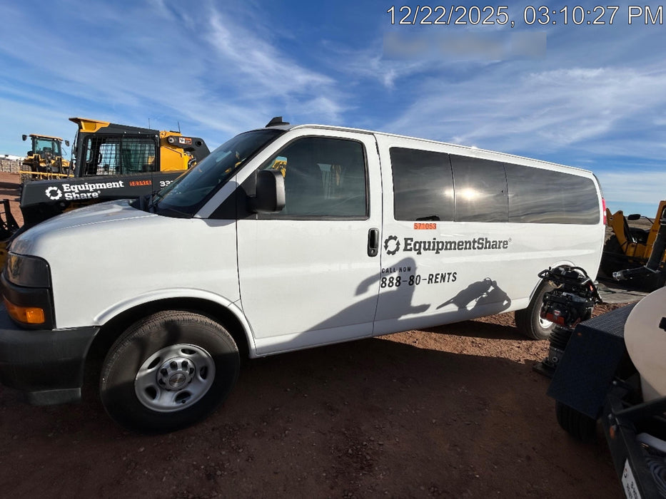 2025 CHEVROLET Express Van - Rental