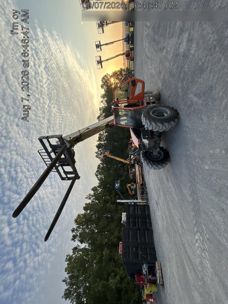 2022 JLG 1732