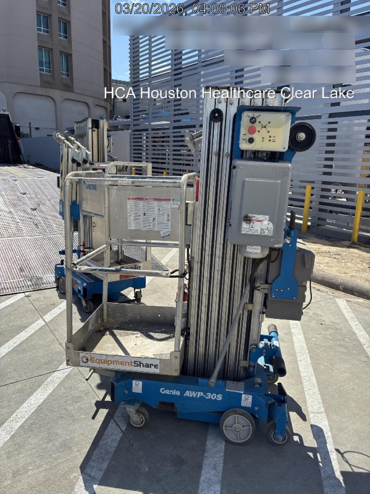 2018 GENIE AWP-30S