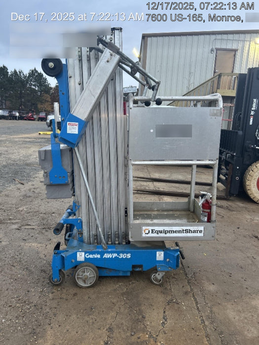 2019 GENIE AWP-30S
