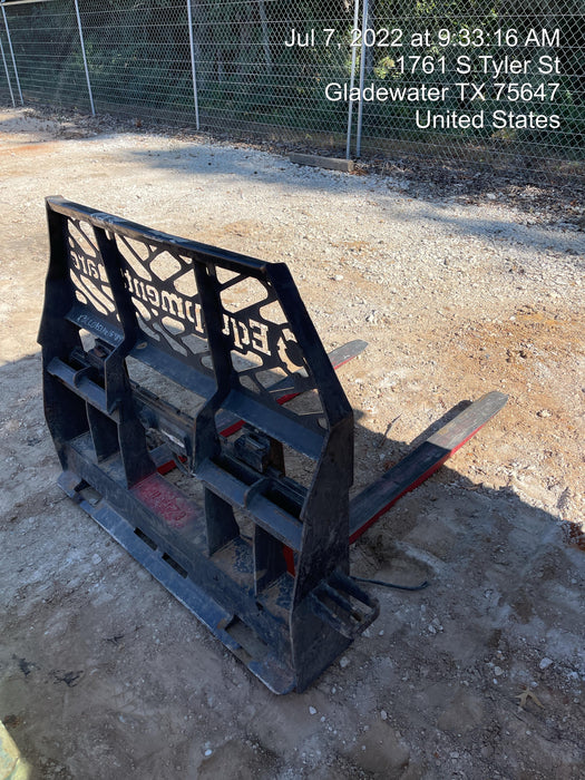 2020 EMKAY 48" Pallet Forks - Emkay