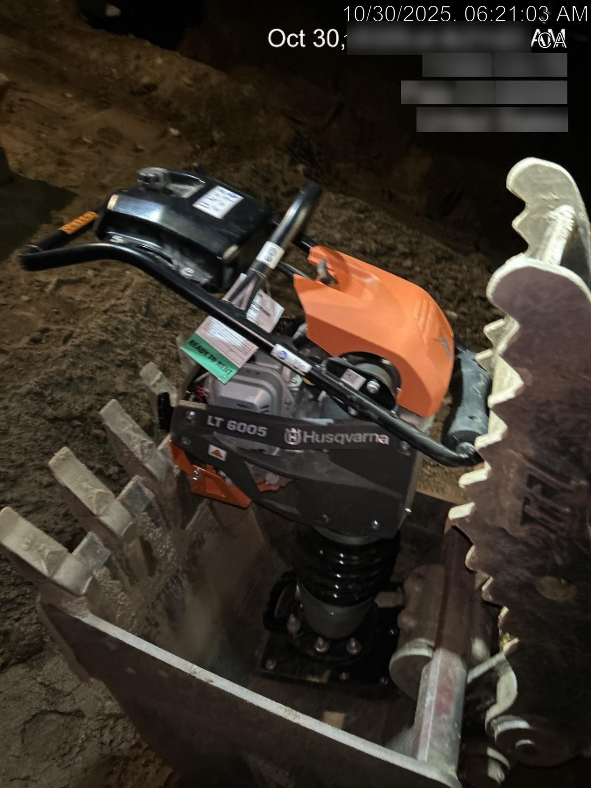 2025 HUSQVARNA LT6005