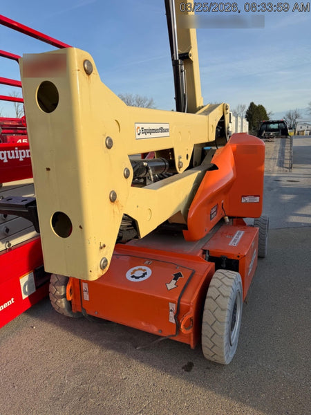 2020 JLG E400AJPN