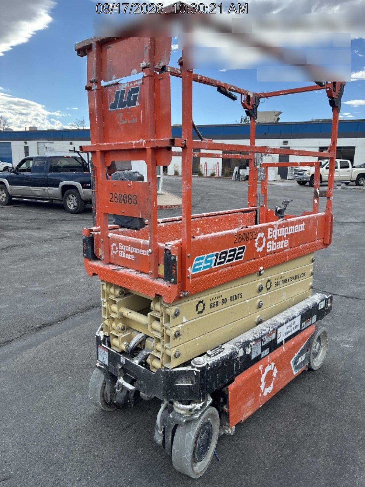 2022 JLG ES1932