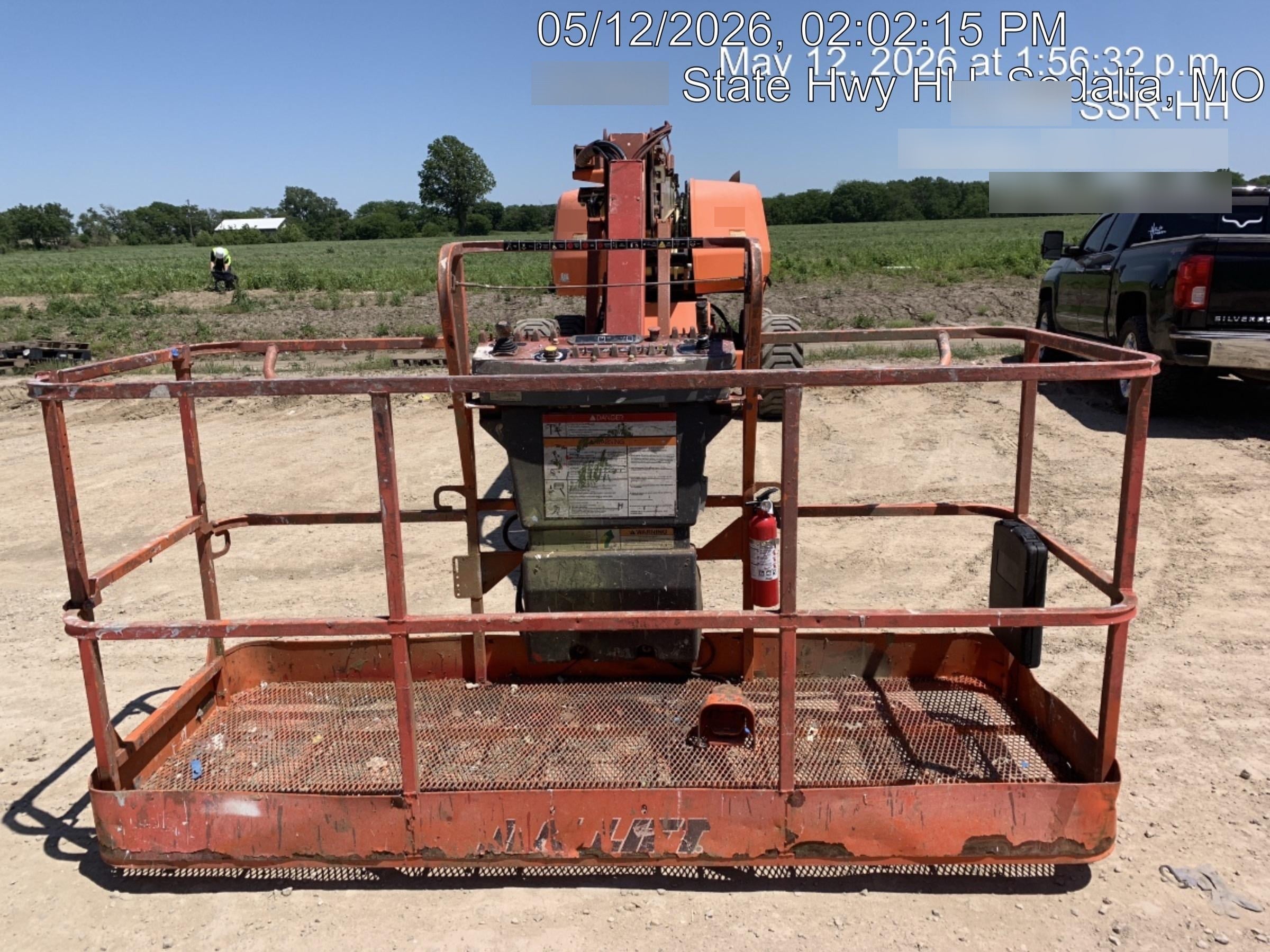2019 JLG 660SJ