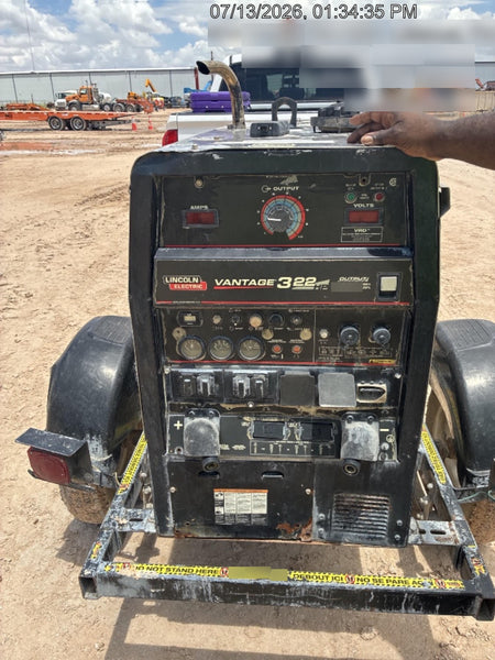 2019 Lincoln Electric Vantage 322 Welder Ready-Pak 3, Two wheel trailer, Fender and Light kit, Cable Rack