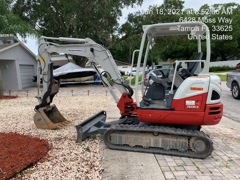 2020 Takeuchi TB235-2R Canopy, Rubber Tracks, Manual TAG QC