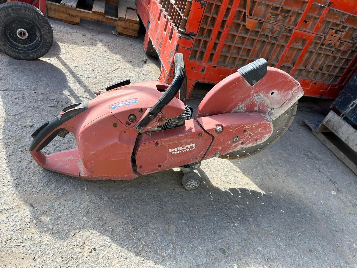 2023 HILTI TE 3000-AVR