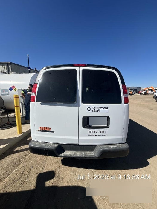 2025 CHEVROLET Express Van - Rental