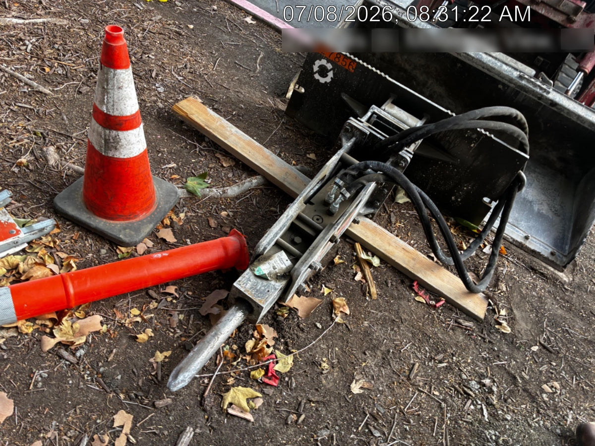 2022 TAKEUCHI TL8R2-CR