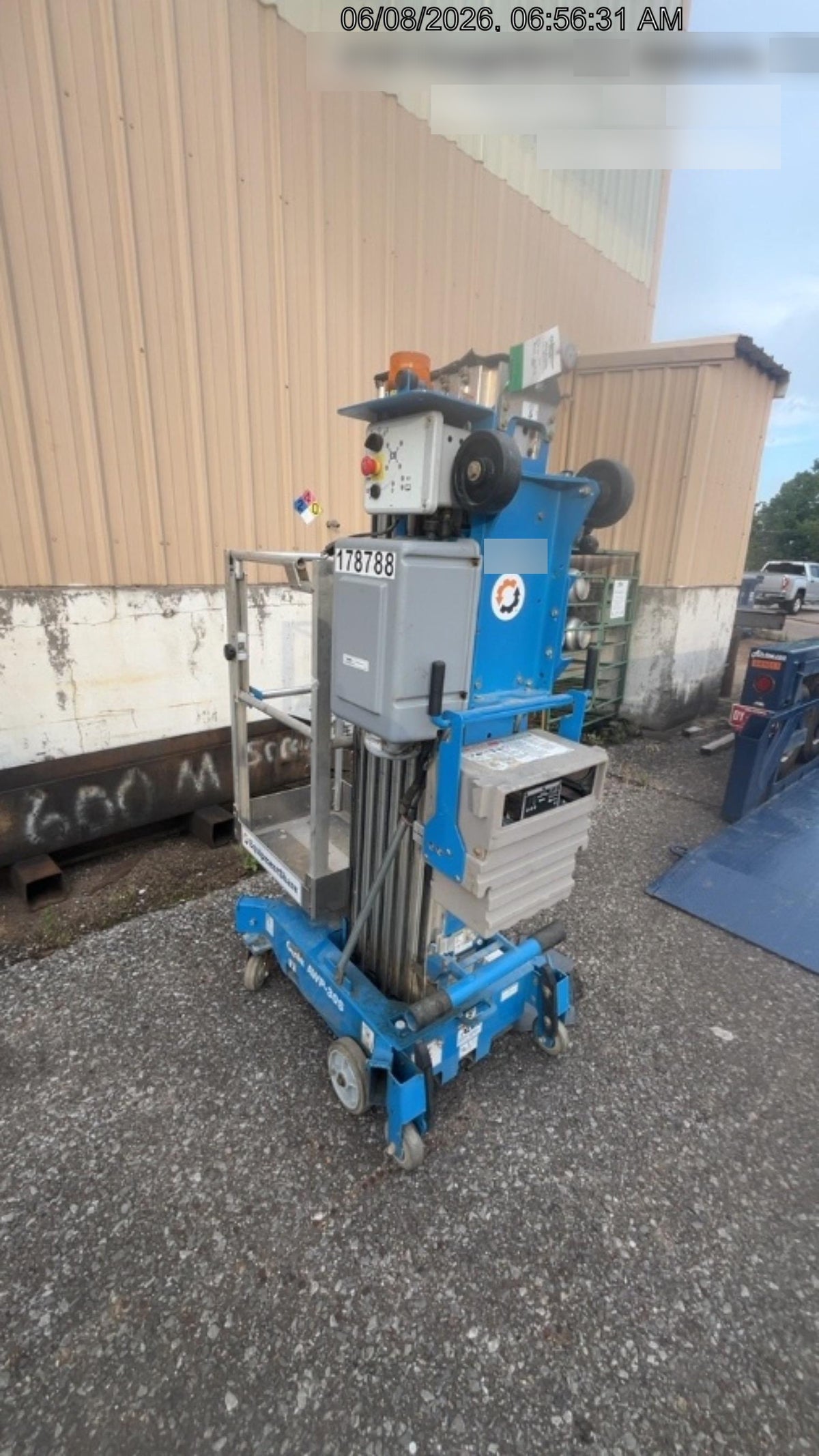 2021 GENIE AWP-30S DC