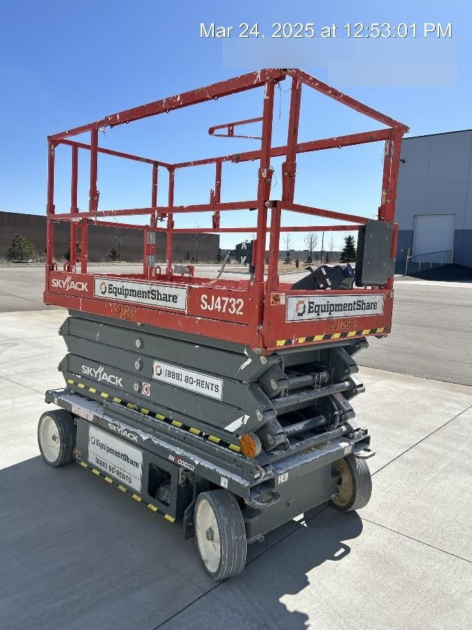 2022 SKYJACK SJ4732