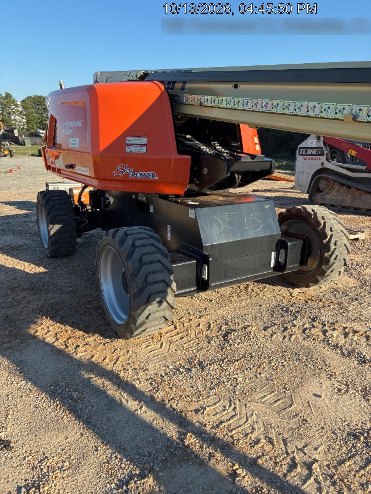 2025 JLG 660SJ