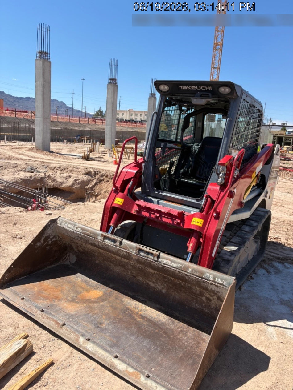 2023 TAKEUCHI TL8R2-CR