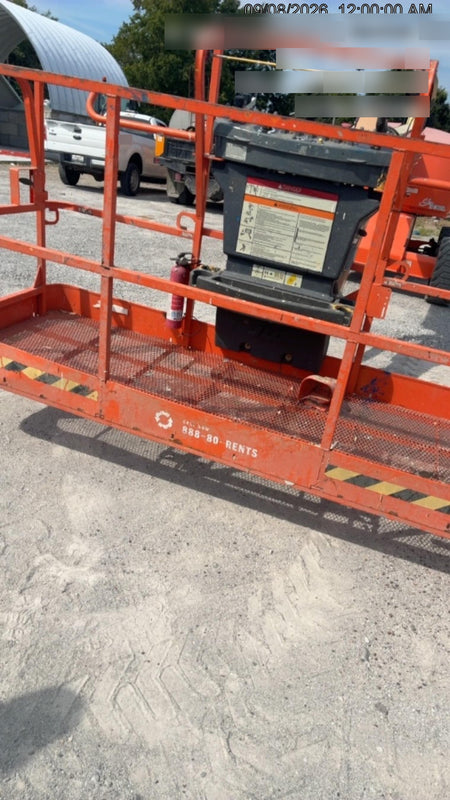 2023 JLG 460SJ