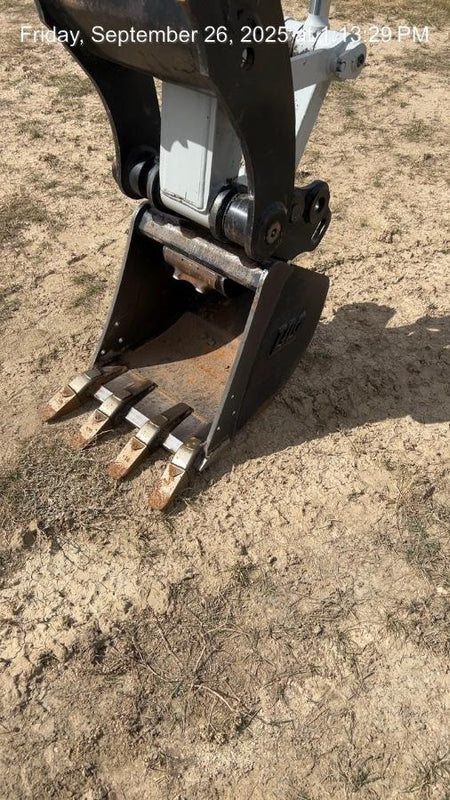 2025 TAKEUCHI 18" HD Bucket - Takeuchi