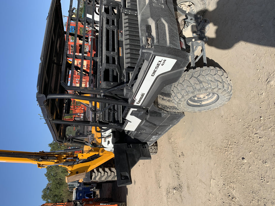 2018 Kawasaki Mule PRO-DXT Kawasaki Mule 4x4 Diesel UTV w/Hard Top, Windshield, Beacon, Backup Alarm, ES Keypad/Hardware Installed