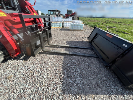 2026 ARROW MATERIAL HANDLING 72" Pallet Forks - Arrow