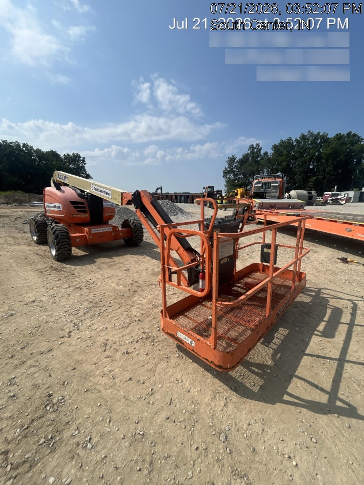 2018 JLG 600AJ