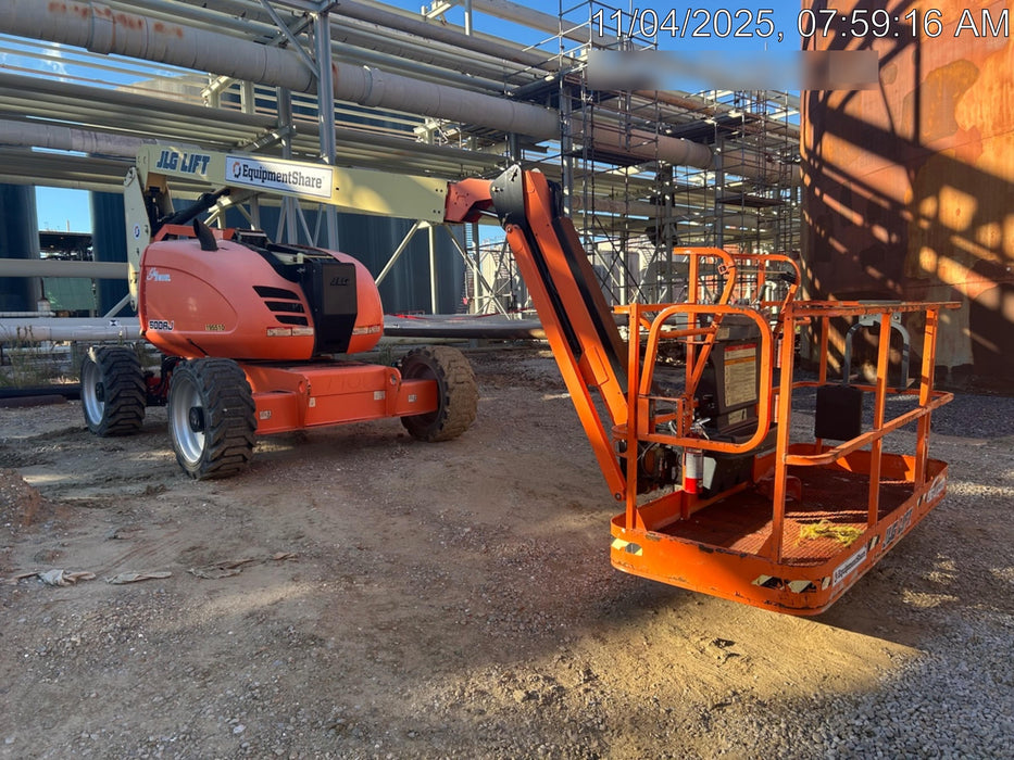 2021 JLG 600AJ