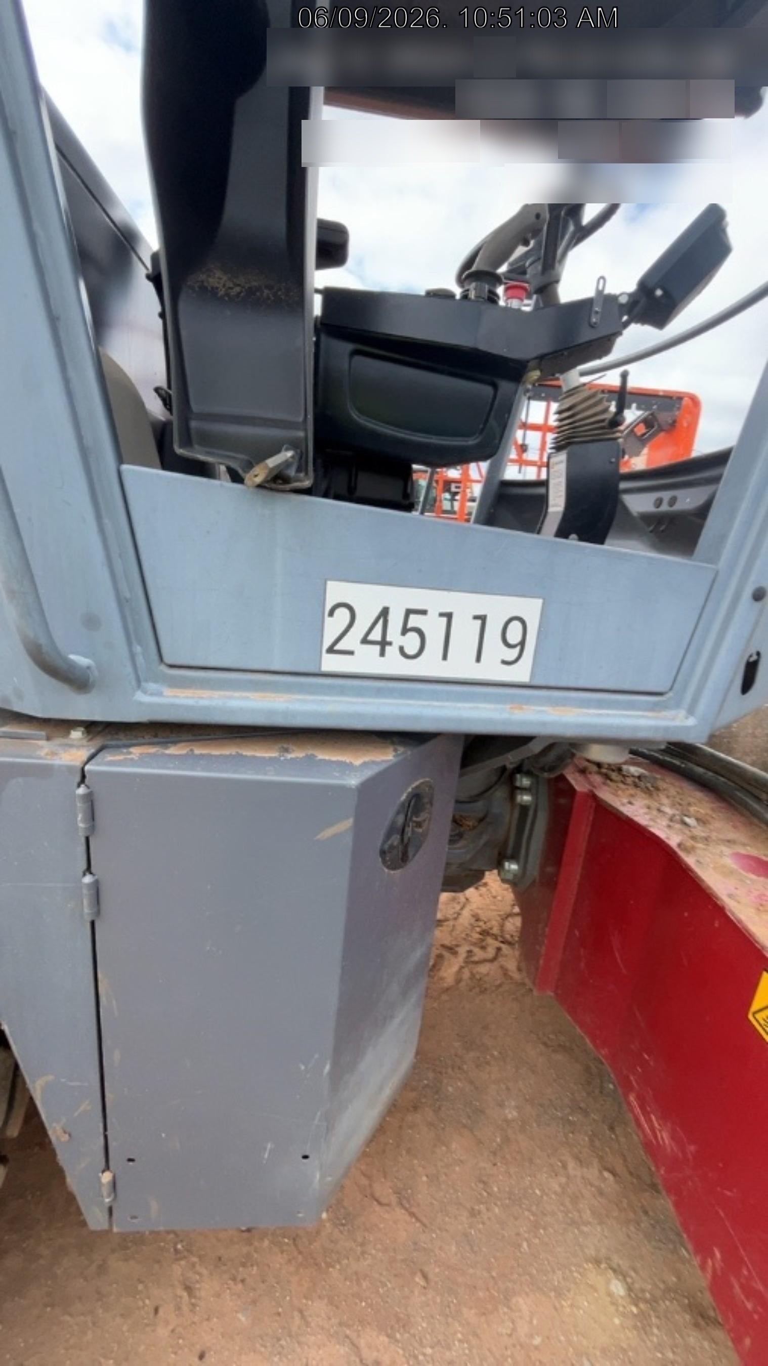 2022 DYNAPAC CA2500D