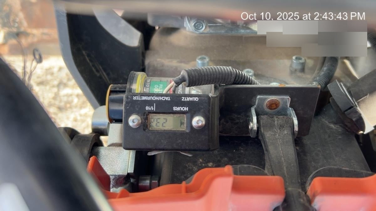 2025 HUSQVARNA LT6005