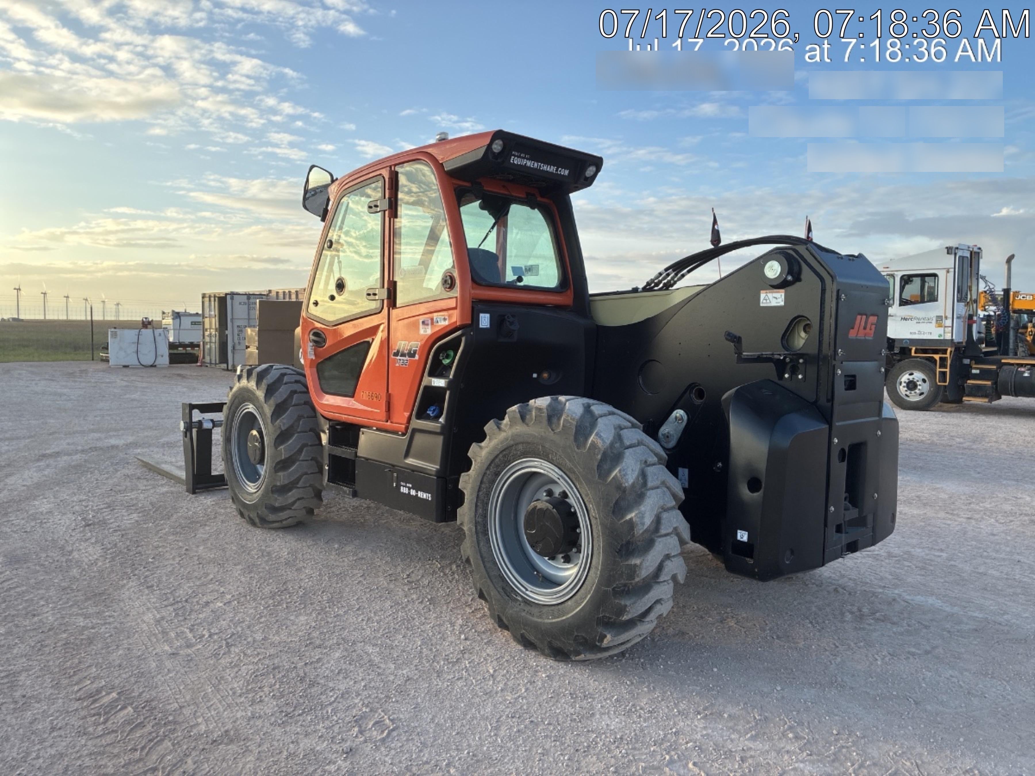 2026 JLG 1732