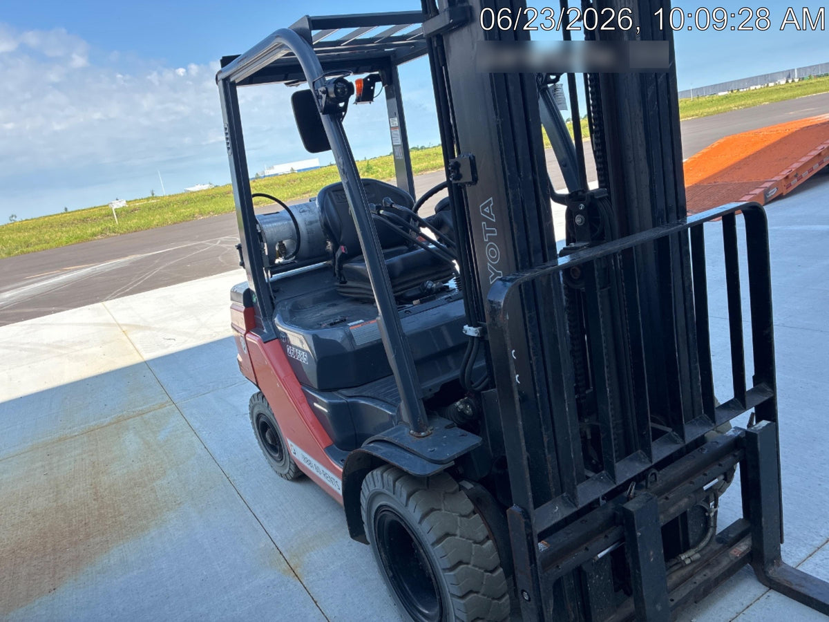 2022 TOYOTA 50-8FGU25