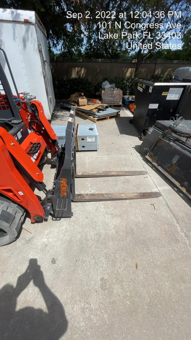 2022 PALADIN 48" Pallet Forks - Paladin
