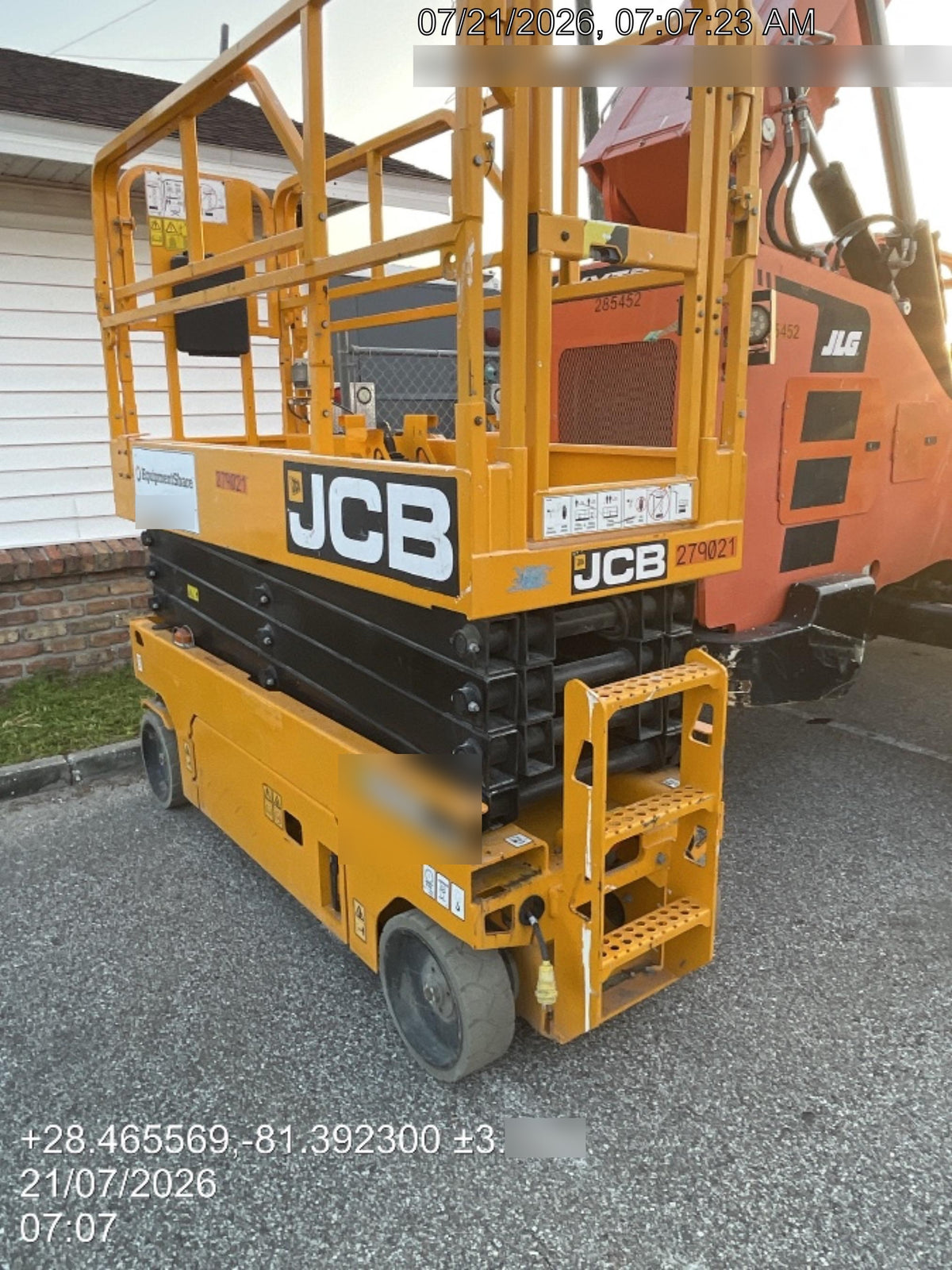 2023 JCB S2632E