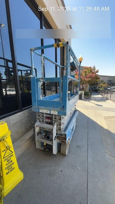 2020 Genie GS-1930 Solid Non Marking Tires, Beacon, Folding rails with half height swing gate, 800W Inverter