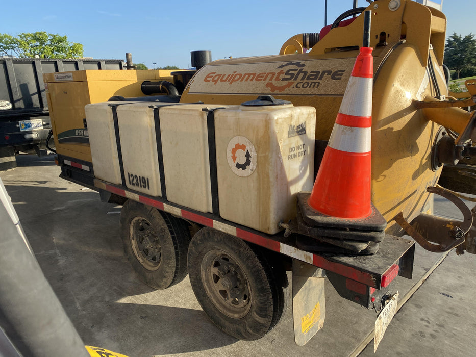 2021 VAC-TRON LP573XDT