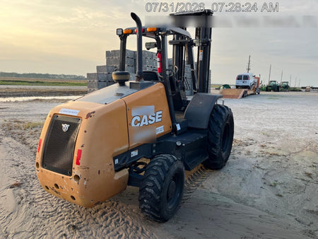 2023 CASE 588H