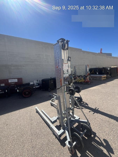 2018 GENIE SLC-24