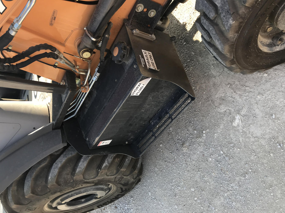 2019 Case 570N EP Canopy, 4WD, GP Front Bucket, Dual Tilt Cylinder, 84" Box Blade w/ Scarifier, Wheel Weights, Beacon