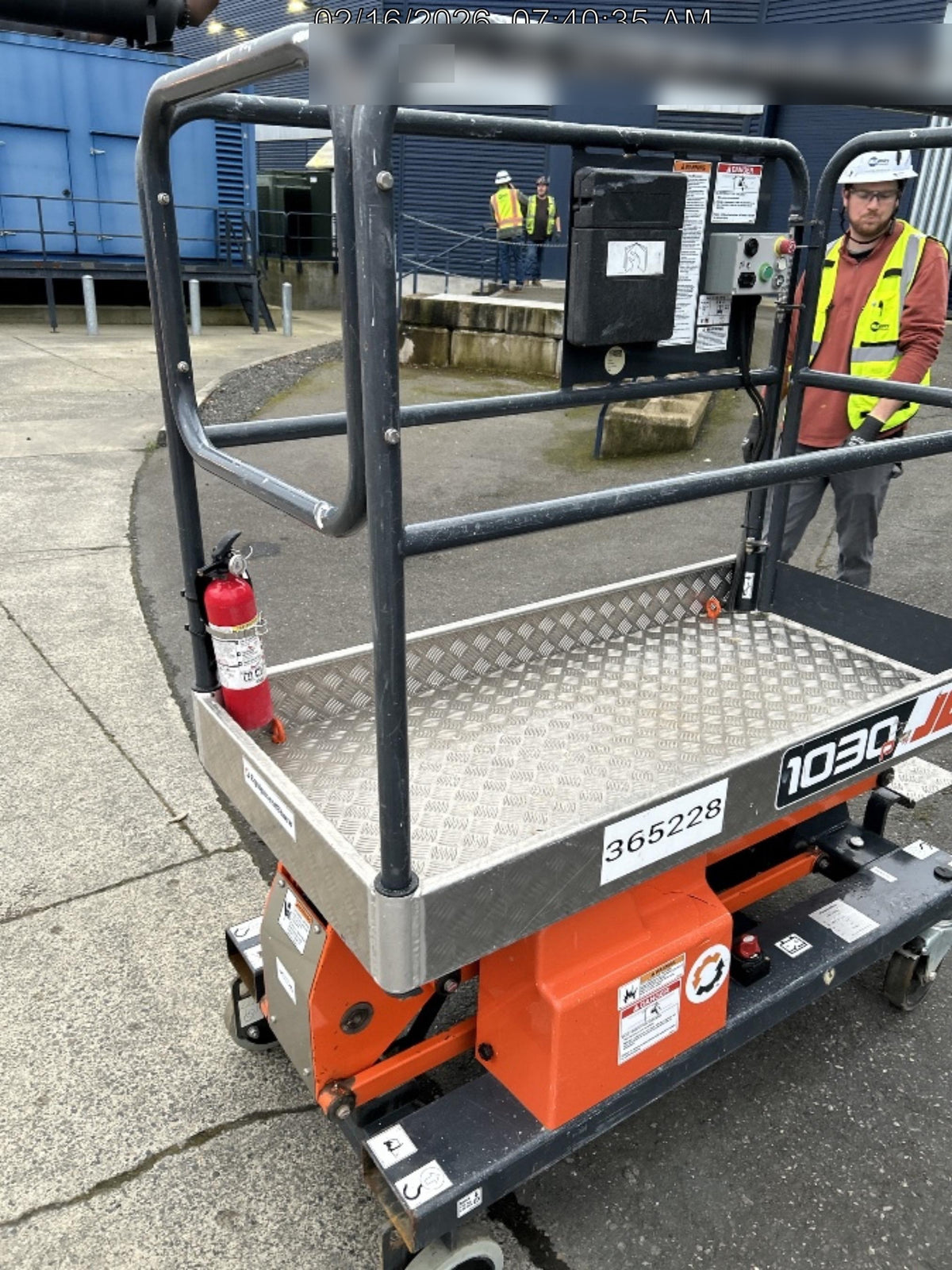 2023 JLG 1030P