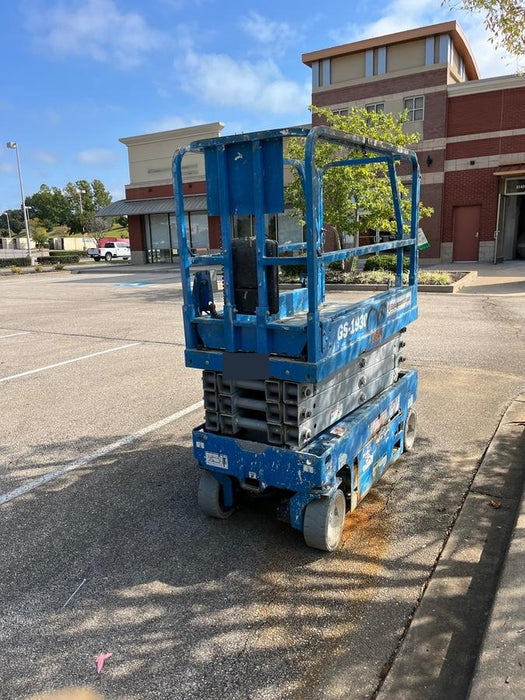 2019 Genie GS-1930 Fixed Rails with Chain Entry