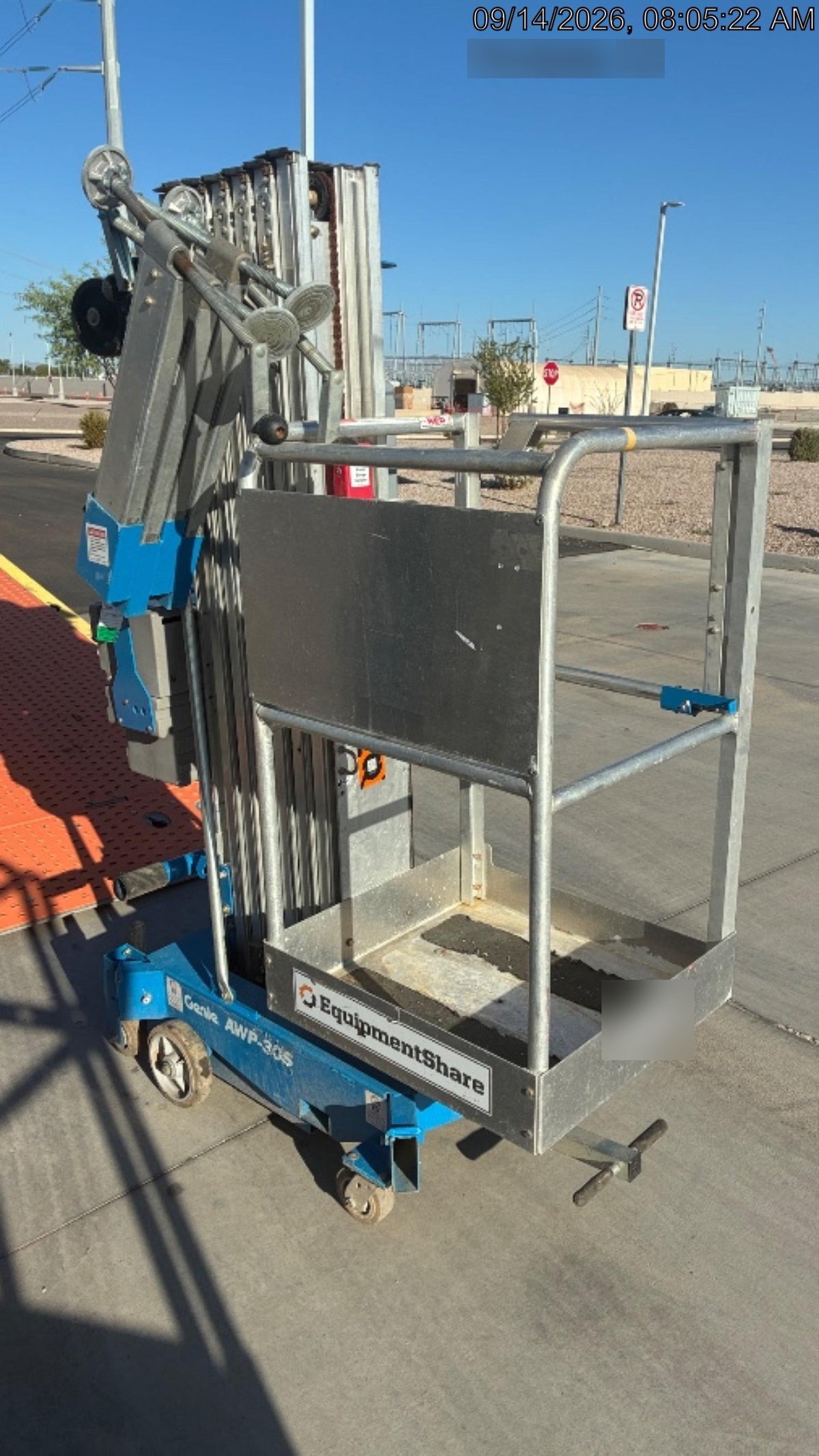 2019 GENIE AWP-30S