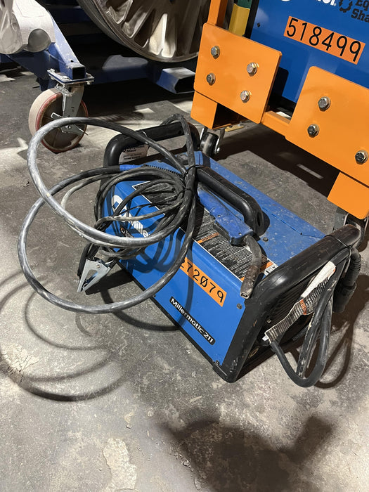 2022 MILLER ELECTRIC Millermatic 211