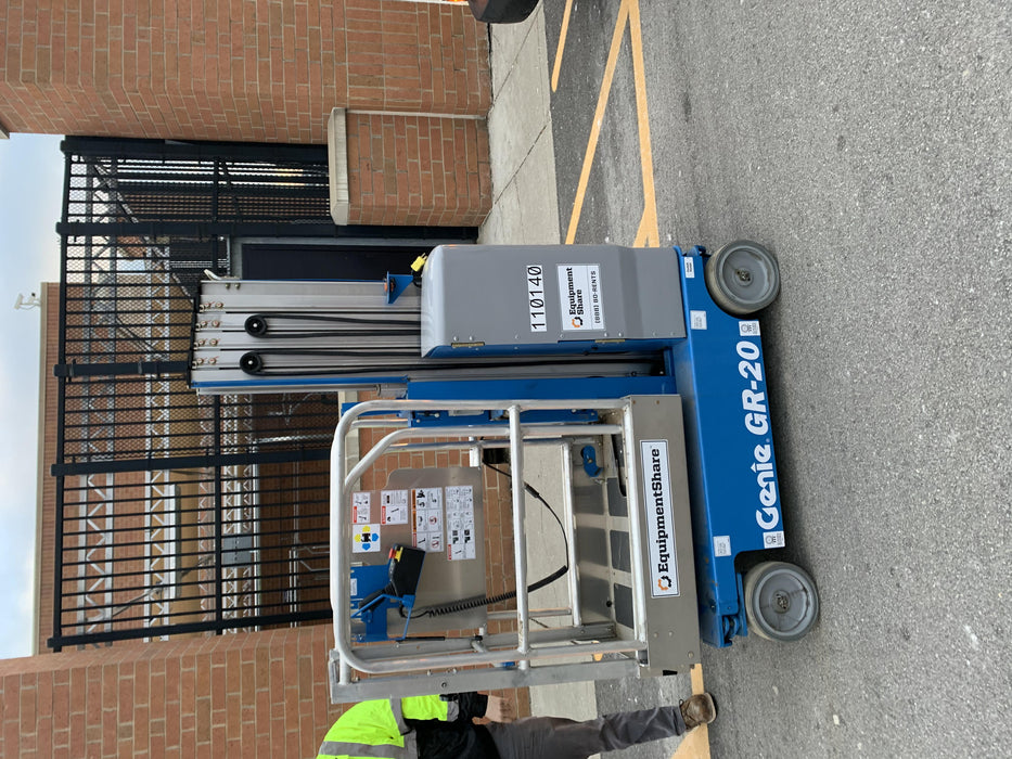 2020 GENIE GR-20