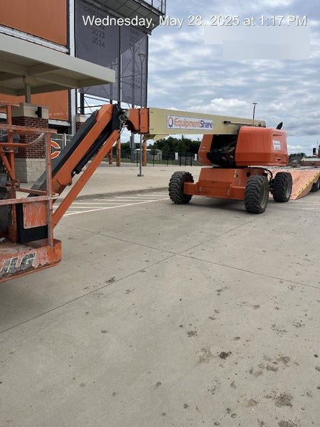 2018 JLG 660SJ